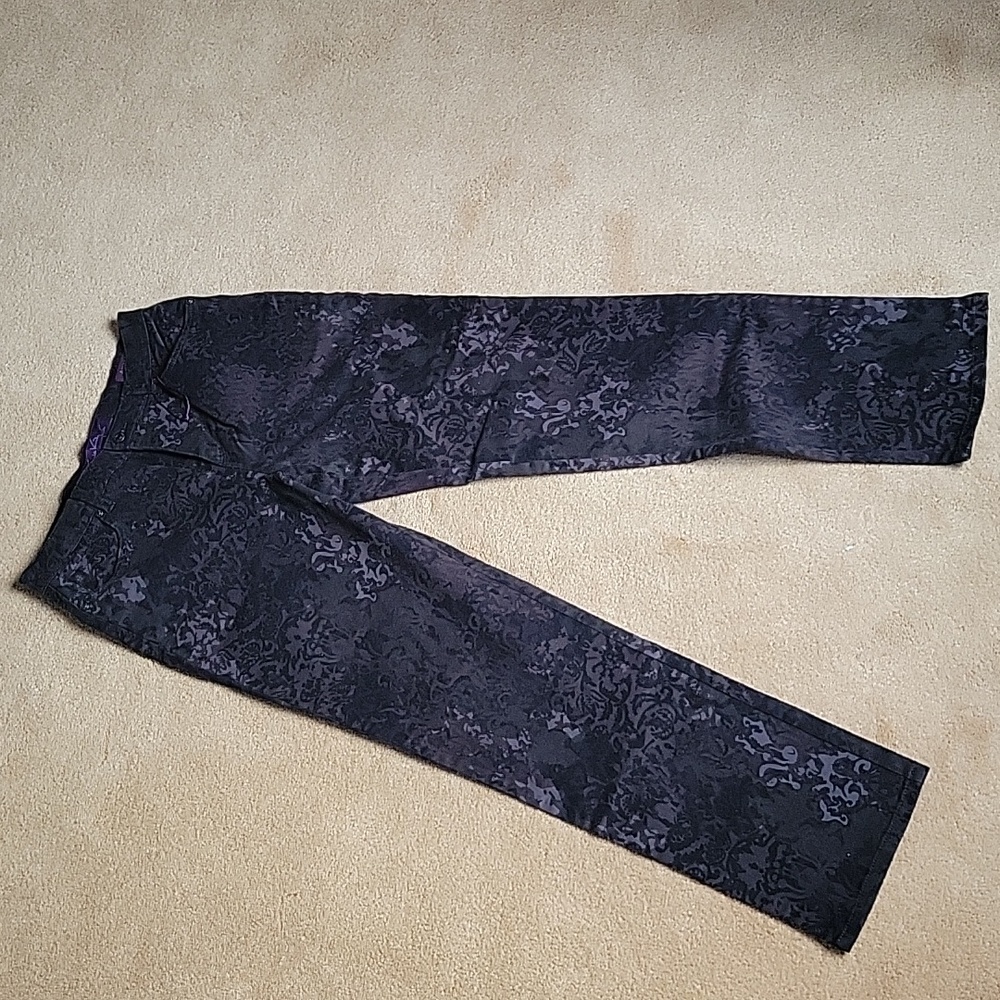 NWOT Gloria Vanderbilt